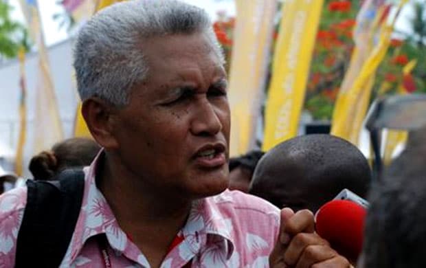Samoa Chiefs fight for land